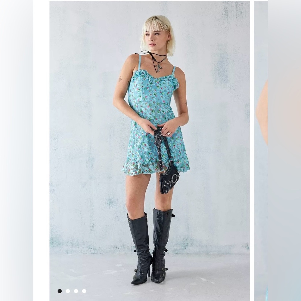 Betsey Johnson Ellie Blue Floral Ruffled Hem Mini Sundress Dress Size Large